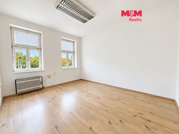 Pronájem bytu 2+1, Praha - Vysočany, Pod pekárnami, 61 m2