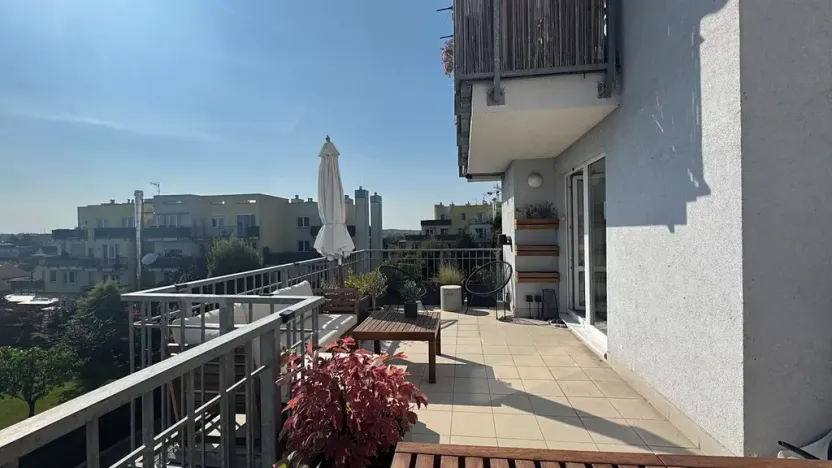 Pronájem bytu 2+kk, Praha - Řeporyje, Wiesenthalova, 84 m2