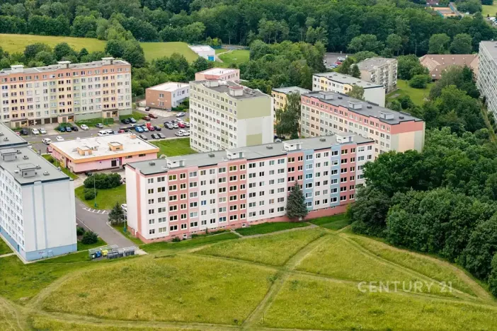 Pronájem bytu 2+kk, Teplice, V závětří, 41 m2