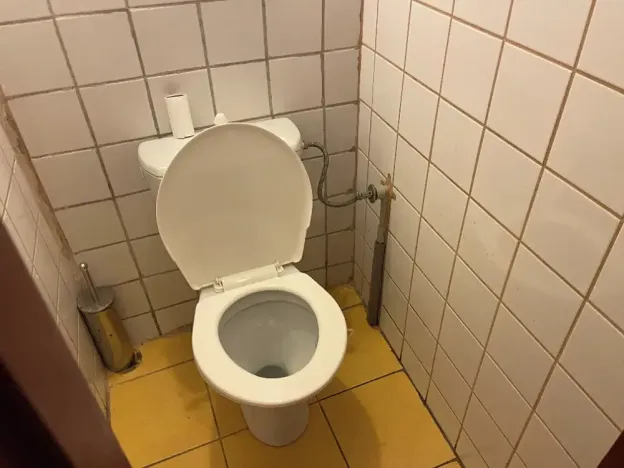 Prodej obchodního prostoru, Karlovy Vary, Mariánskolázeňská, 43 m2