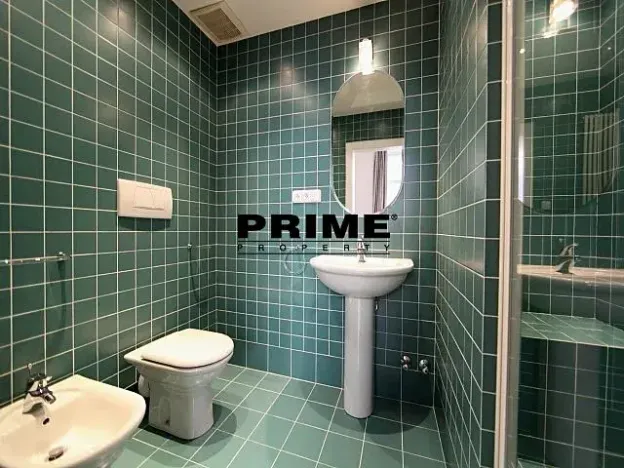 Pronájem bytu 4+1, Praha - Nové Město, Odborů, 100 m2