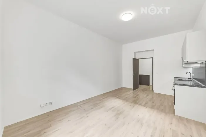 Prodej bytu 2+kk, Praha - Libeň, V zahradách, 52 m2