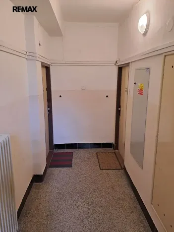 Pronájem bytu 1+1, Praha - Břevnov, Pod Marjánkou, 40 m2