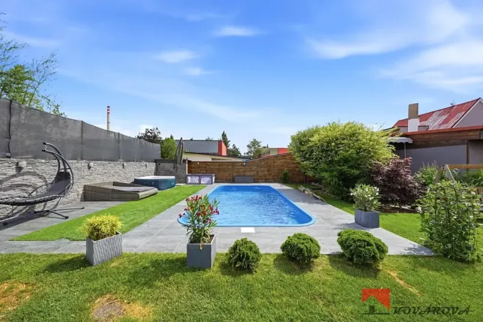 Prodej rodinného domu, Štětí, 180 m2