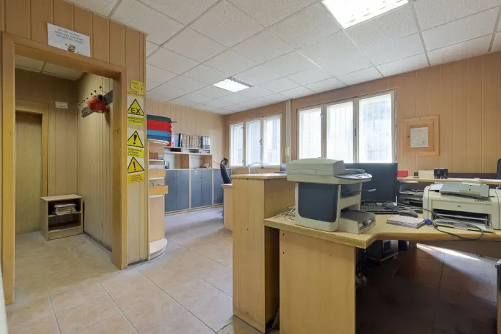 Prodej výrobních prostor, Ostrava, 9648 m2