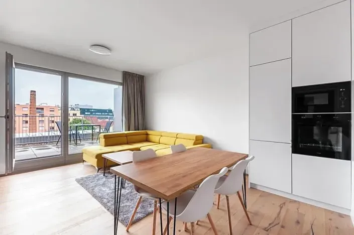 Pronájem bytu 2+kk, Praha - Karlín, Křižíkova, 48 m2