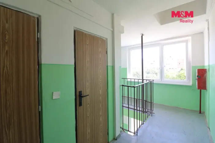 Pronájem bytu 1+kk, Most, Česká, 33 m2