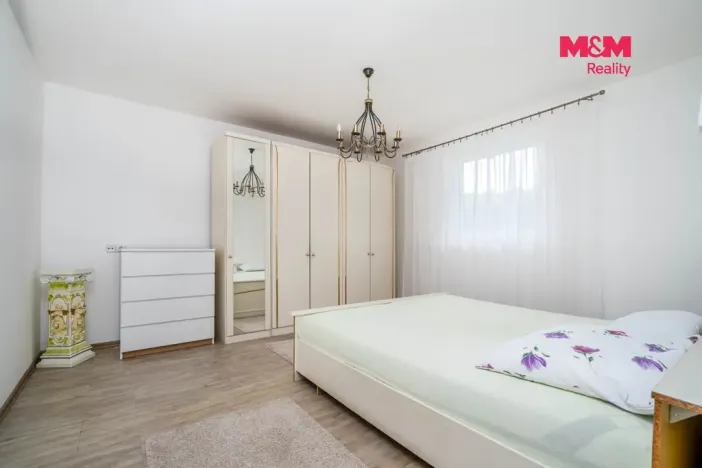 Prodej rodinného domu, Zlatá, 108 m2