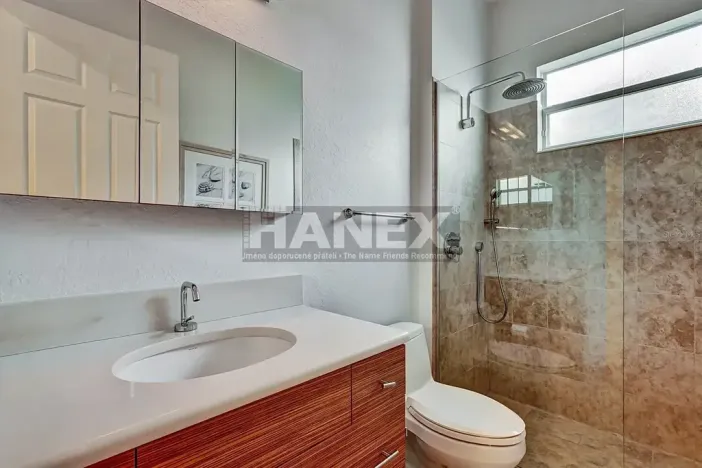 Prodej rodinného domu, Bradenton, Spojené státy americké, 248 m2