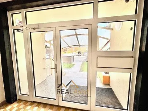 Pronájem bytu 2+1, Brno, Opálkova, 62 m2
