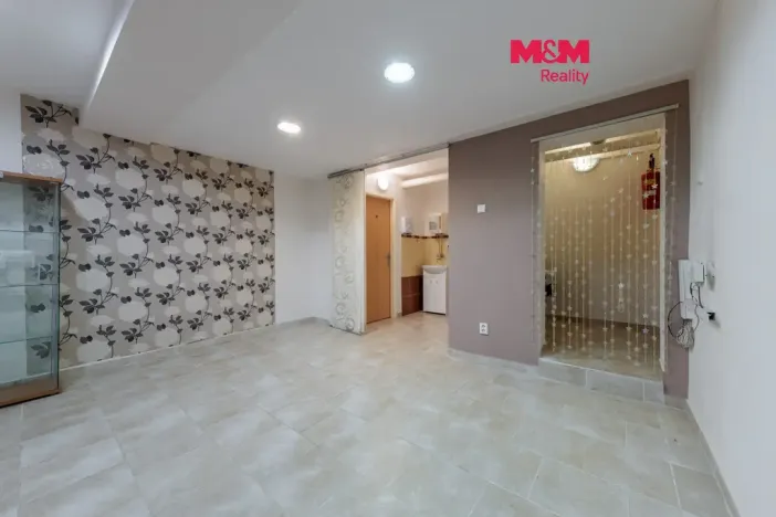 Prodej pozemku, 147 m², Vítězná, Karlovy Vary, Drahovice