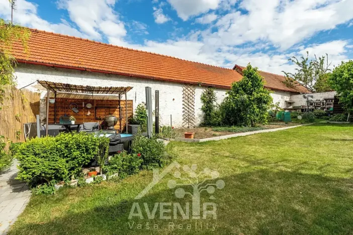Prodej vícegeneračního domu, Sadská, Kostelní, 190 m2