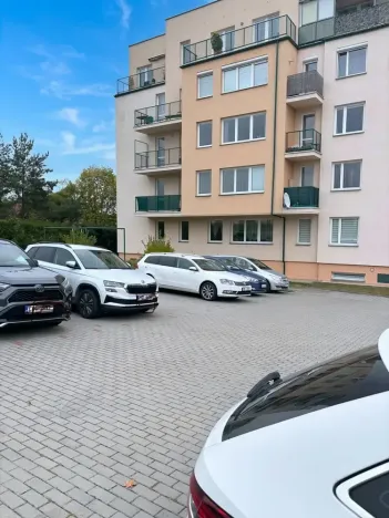 Pronájem bytu 2+kk, Plzeň - Severní Předměstí, Znojemská, 64 m2