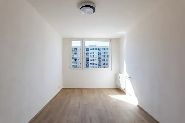 Prodej bytu 2+kk, Praha - Uhříněves, Přátelství, 39 m2