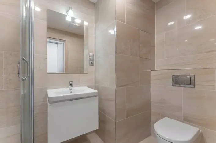 Pronájem bytu 1+kk, Praha - Vysočany, Bassova, 28 m2