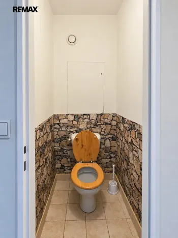 Pronájem bytu 2+kk, Praha - Černý Most, Bryksova, 39 m2