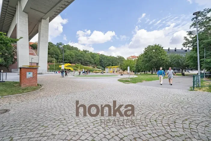 Prodej kanceláře, Praha - Nusle, Spytihněvova, 37 m2