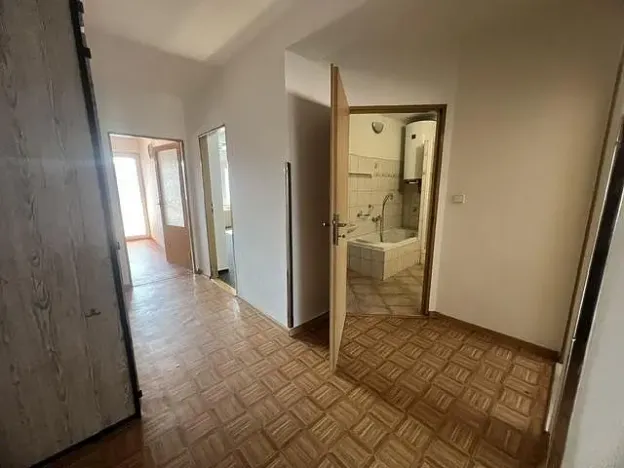 Pronájem bytu 3+1, Třeboň - Třeboň II, Daskabát, 90 m2