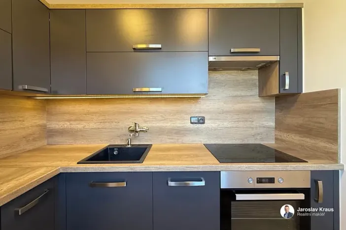 Pronájem bytu 3+kk, Slatiny, 62 m2