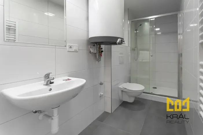 Pronájem bytu 2+kk, Praha - Smíchov, Nádražní, 49 m2