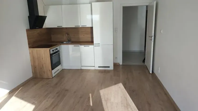 Pronájem bytu 2+kk, Praha - Hlubočepy, Vítové, 52 m2