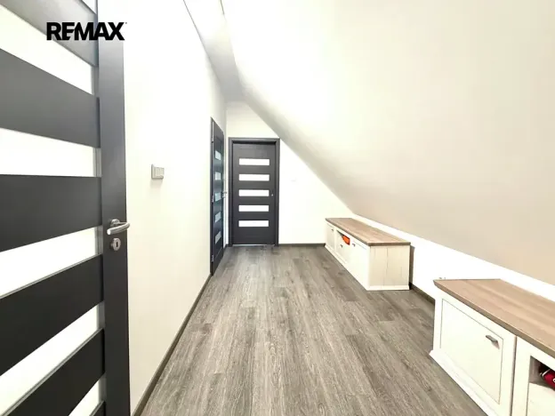 Prodej rodinného domu, Hromnice, 232 m2