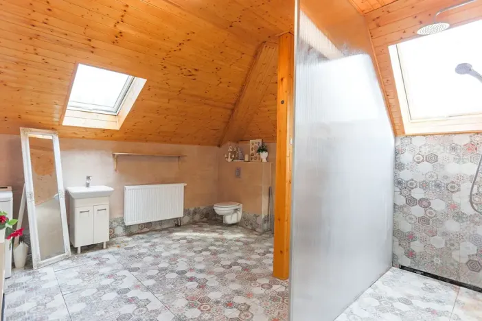 Prodej rodinného domu, Zadní Třebaň, 258 m2