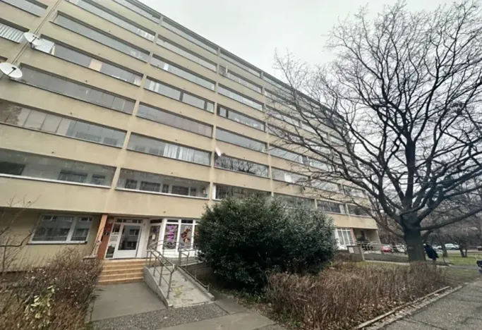 Dražba bytu 2+1, Praha - Prosek, Lovosická, 59 m2