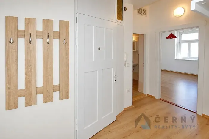 Pronájem bytu 2+1, Liberec, Americká, 60 m2