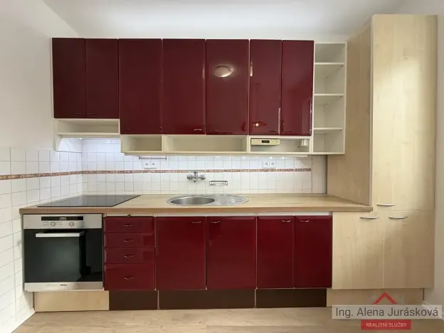 Pronájem bytu 3+1, Praha - Zbraslav, Žitavského, 71 m2