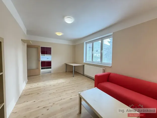 Pronájem bytu 3+1, Praha - Zbraslav, Žitavského, 71 m2