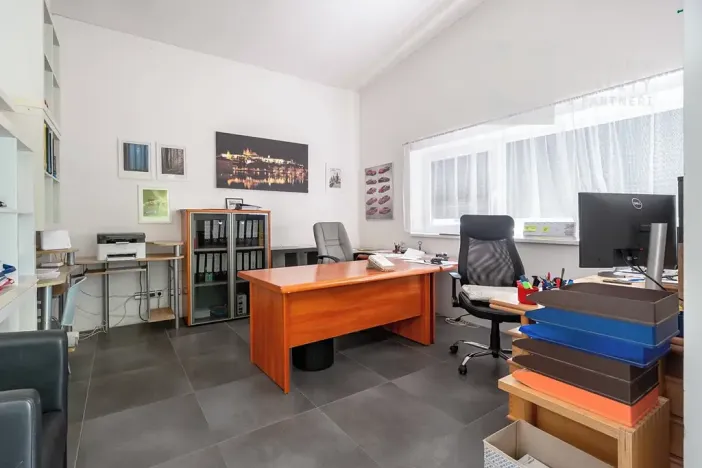 Prodej rodinného domu, Žernovník, 221 m2