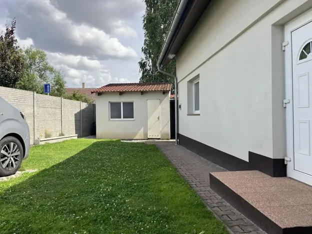 Pronájem rodinného domu, Zlonín, Hlavní, 78 m2