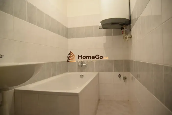 Pronájem bytu 2+kk, Praha - Nusle, Na Vítězné pláni, 49 m2