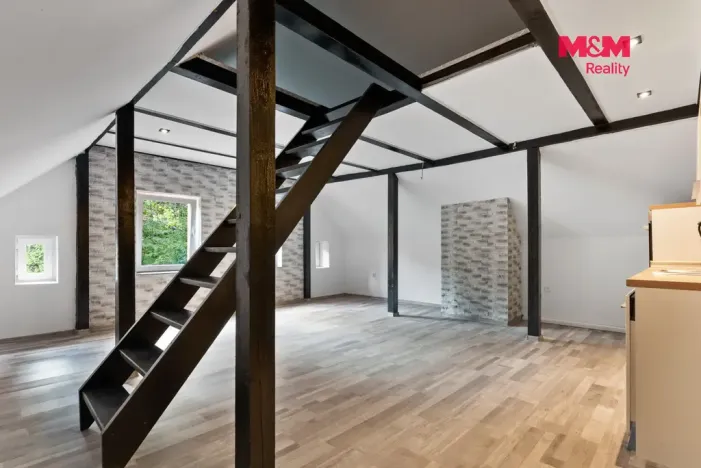 Prodej obchodního prostoru, Železný Brod - Těpeře, 100 m2