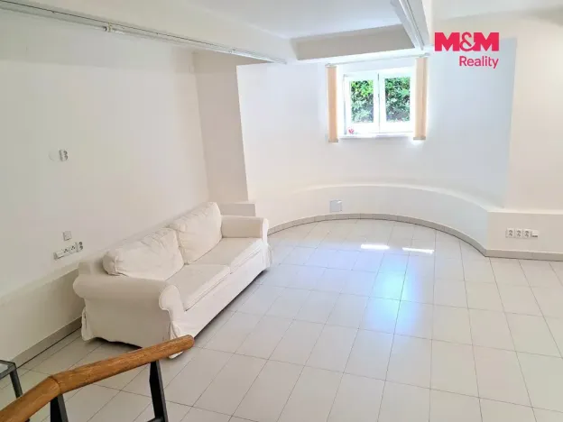 Pronájem bytu 2+1, Praha - Strašnice, Na Třebešíně, 88 m2
