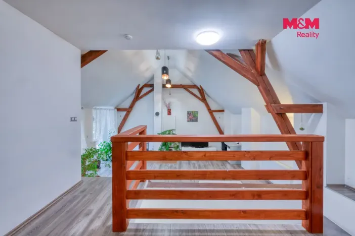 Prodej rodinného domu, Knovíz, 143 m2