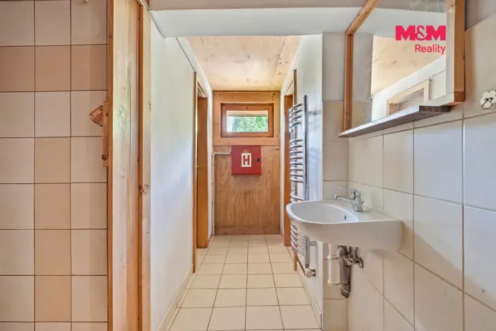 Prodej ubytování, Deštné v Orlických horách, 850 m2