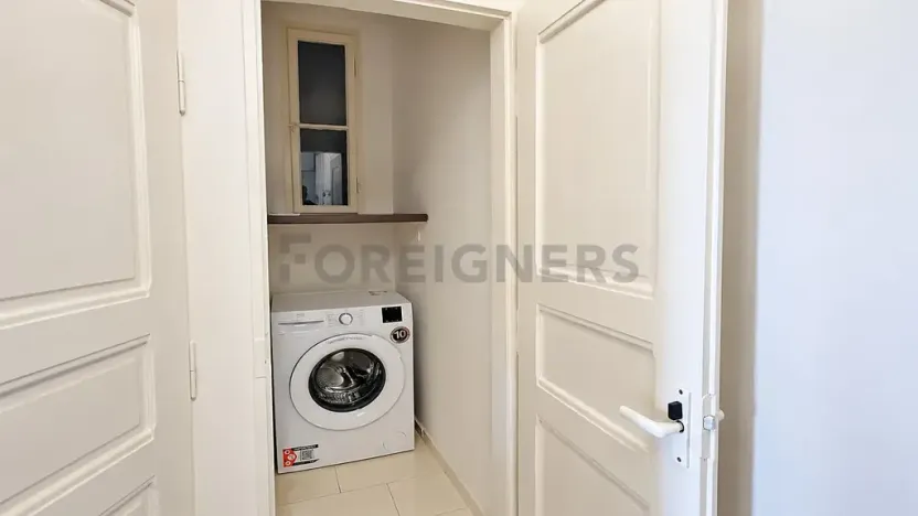 Pronájem bytu 2+kk, Praha - Libeň, náměstí Dr. Václava Holého, 62 m2