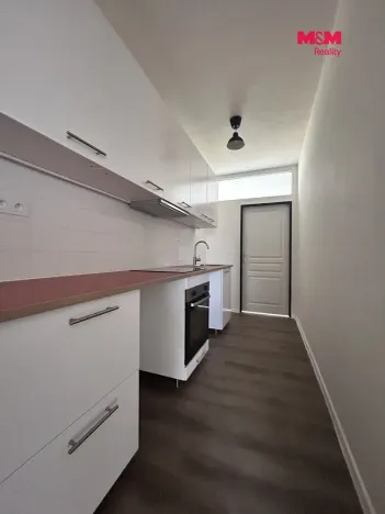 Pronájem bytu 2+1, Ústí nad Labem - Severní Terasa, Maková, 44 m2