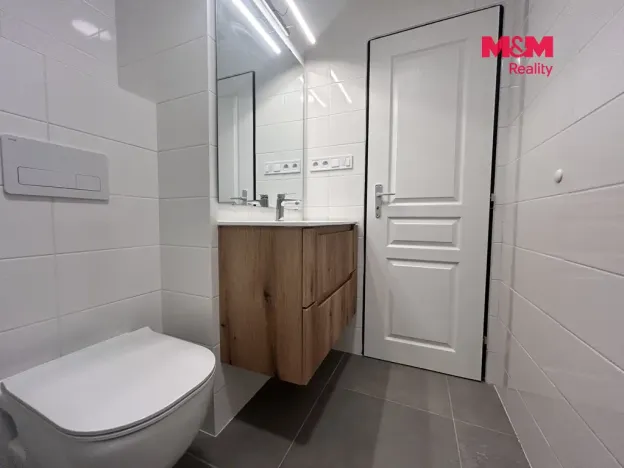 Pronájem bytu 2+1, Ústí nad Labem - Severní Terasa, Maková, 44 m2