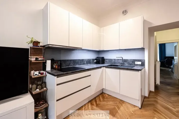Prodej bytu 2+kk, Praha - Bubeneč, Šmeralova, 41 m2