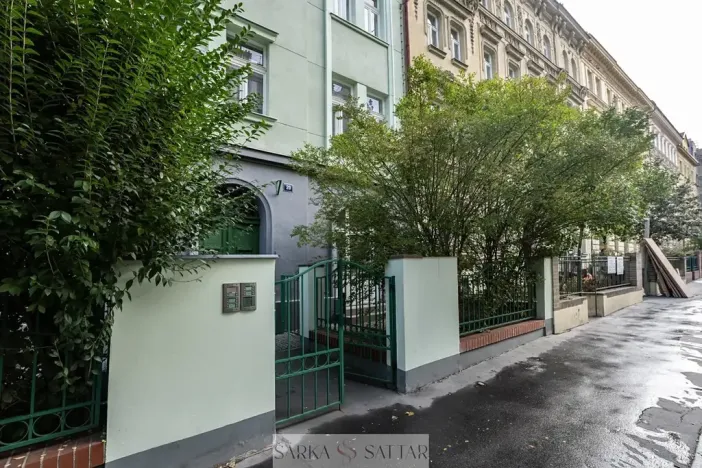 Prodej bytu 2+kk, Praha - Bubeneč, Šmeralova, 41 m2