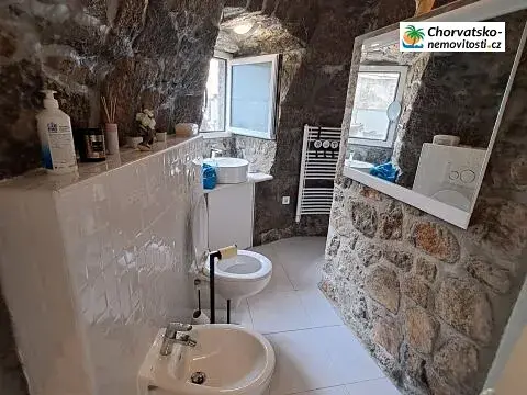 Prodej rodinného domu, Opatija, Chorvatsko, Ulica Jurja Dobrile, 67 m2