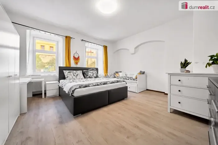 Prodej vícegeneračního domu, Stříbro, Plzeňská, 300 m2