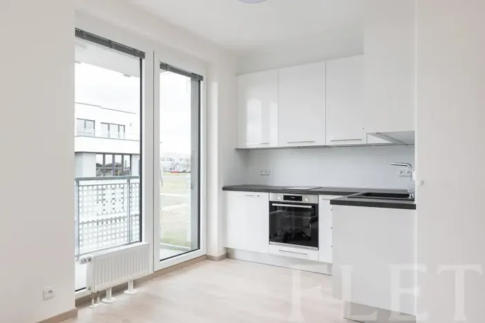 Pronájem bytu 1+kk, Praha - Třebonice, Thomasova, 33 m2
