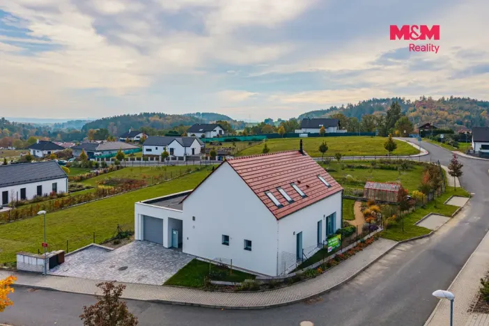 Prodej rodinného domu, Kunice - Dolní Lomnice, Smrková, 191 m2