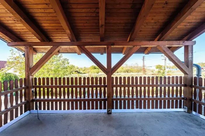 Prodej rodinného domu, Perná, 258 m2