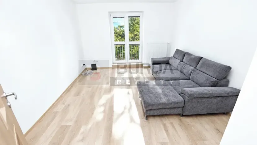 Pronájem bytu 2+1, Neratovice, 54 m2