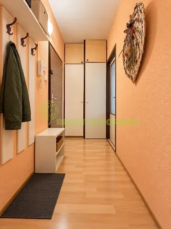 Prodej bytu 3+1, Vsetín, Okružní, 62 m2